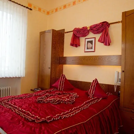 Höhn Hotell 3*