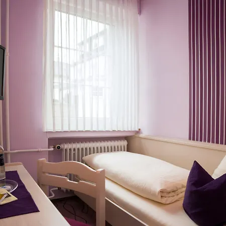 Hotell Höhn 3*